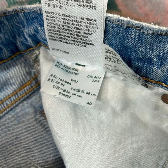 Levi's Jean Shorts Womens Size 27 Blue Denim High Rise Wedgie Distressed Cut Off - Picture 10 of 13